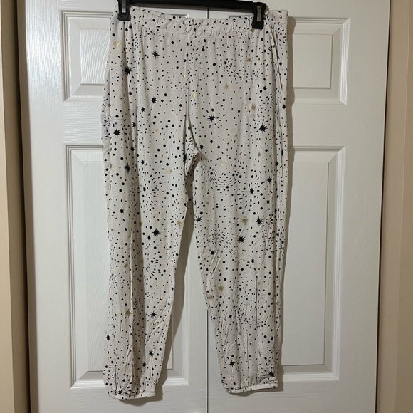 Soma Black and White Star Lounge Pants - Picture 1 of 5